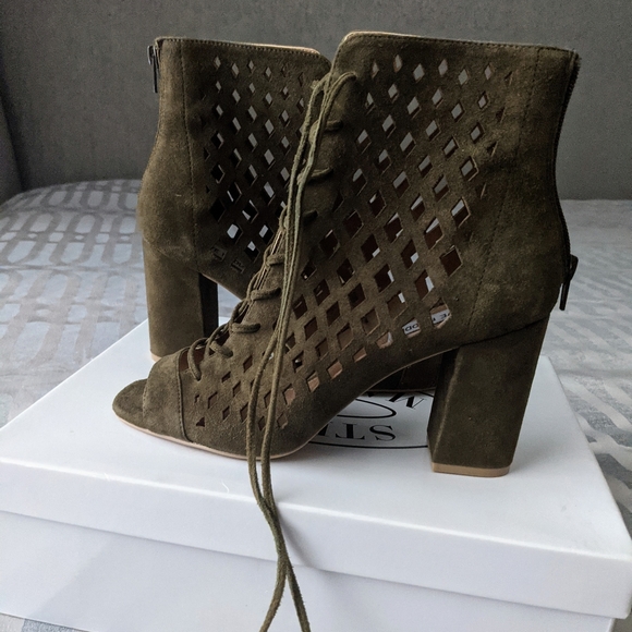 Steve Madden Olive Suede Ankle Boots - Picture 6 of 8